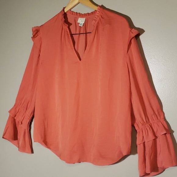 a n.d e a w y top blouse - Picture 3 of 8